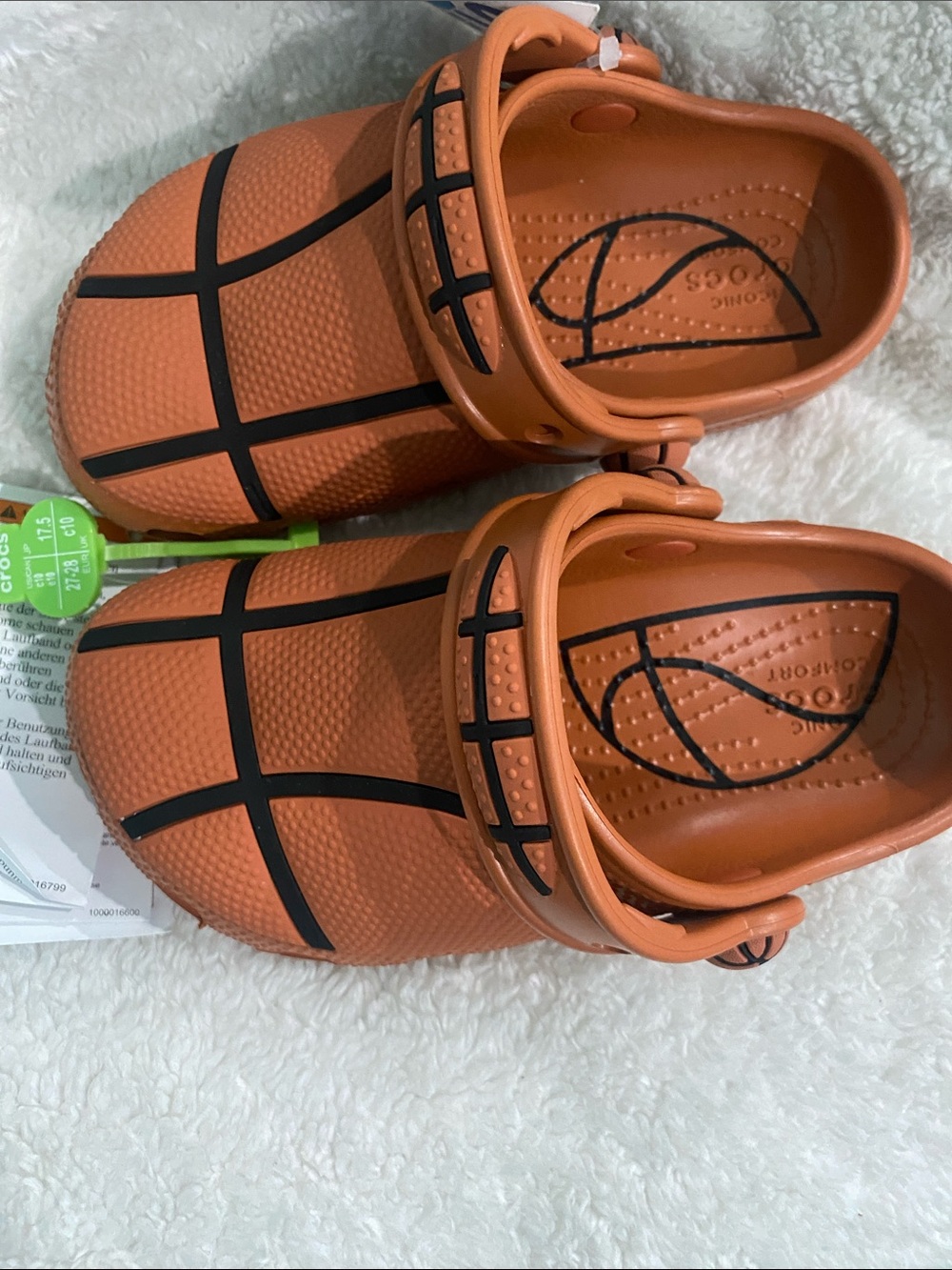 🏀Crocs Kids Classic Basketball Clog, Size C 10 & C 11 - Picture 2 of 8